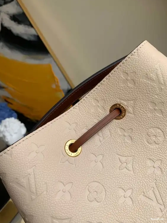 Repladies NEONOE VUITTON LOUIS MM 0513